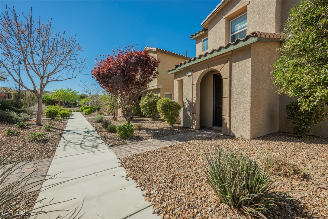 3158 Teaderman Walk