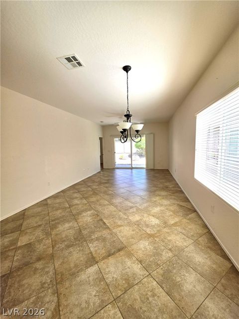 Homes For Sale - 2376 Mourning Warbler Avenue<br/> North Las Vegas, NV 89084