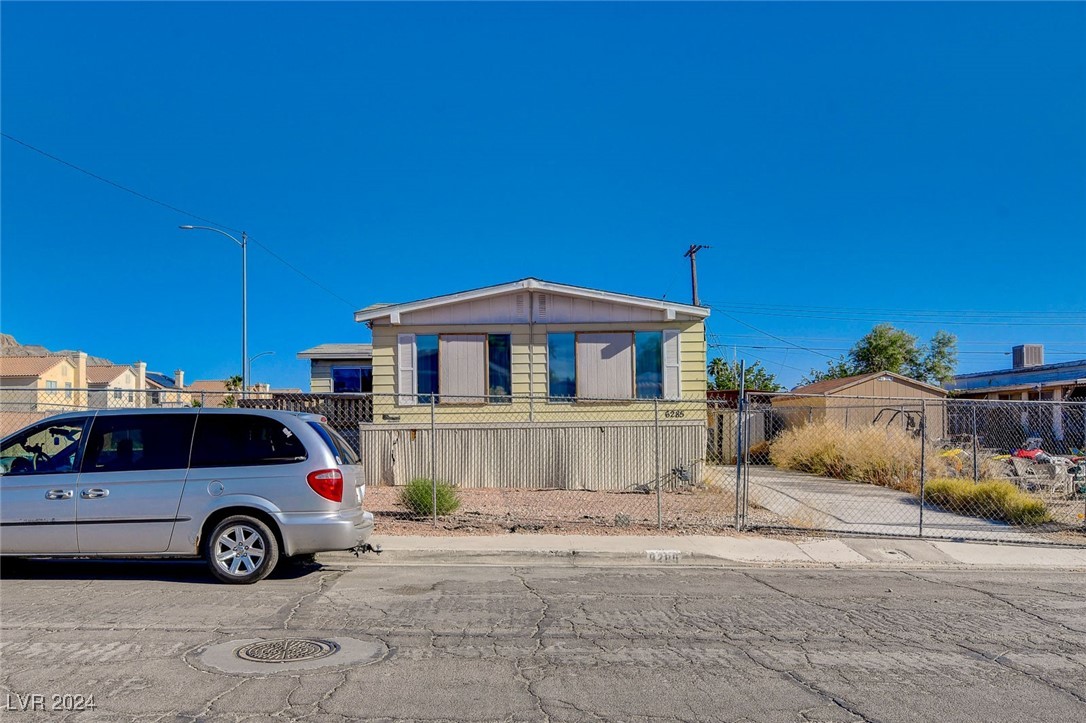 6285 Bryce Canyon Avenue, Las Vegas, Nevada image 4