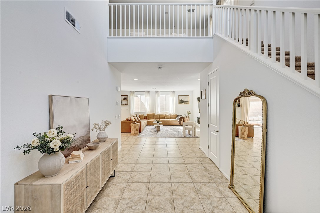 607 Cadence View Way