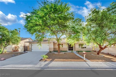 Photo of 4637 Balfour Drive, Las Vegas, NV 89121 (MLS # 2743874)