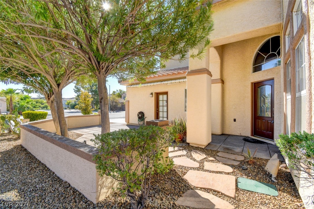 994 Upper Meadows Place