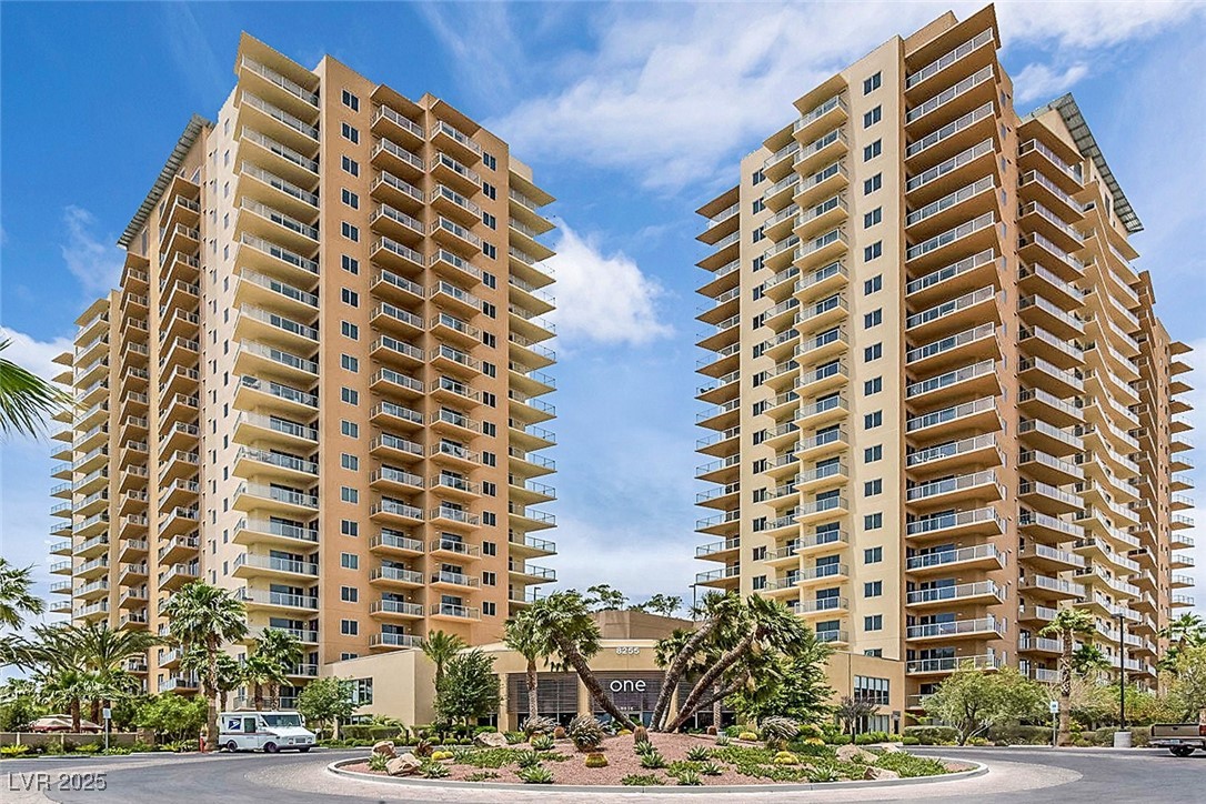 8255 Las Vegas Boulevard 1812