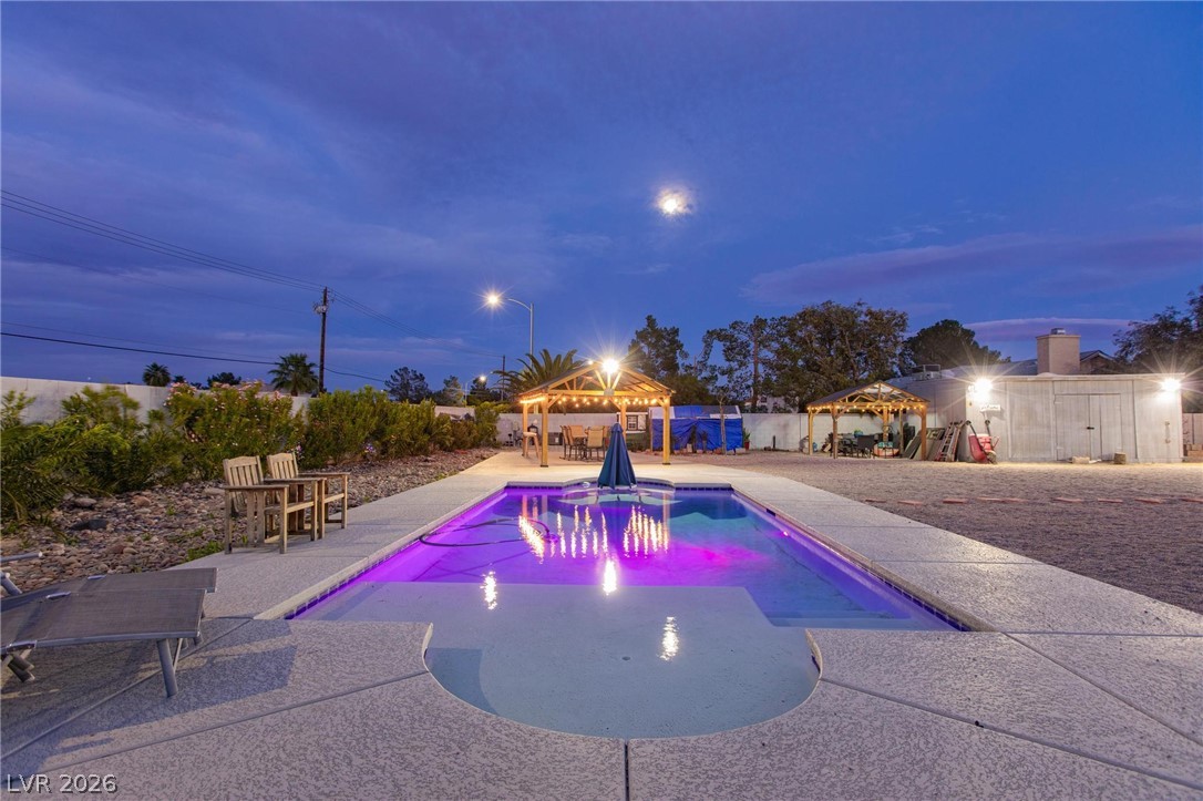 4702 Steeplechase Avenue