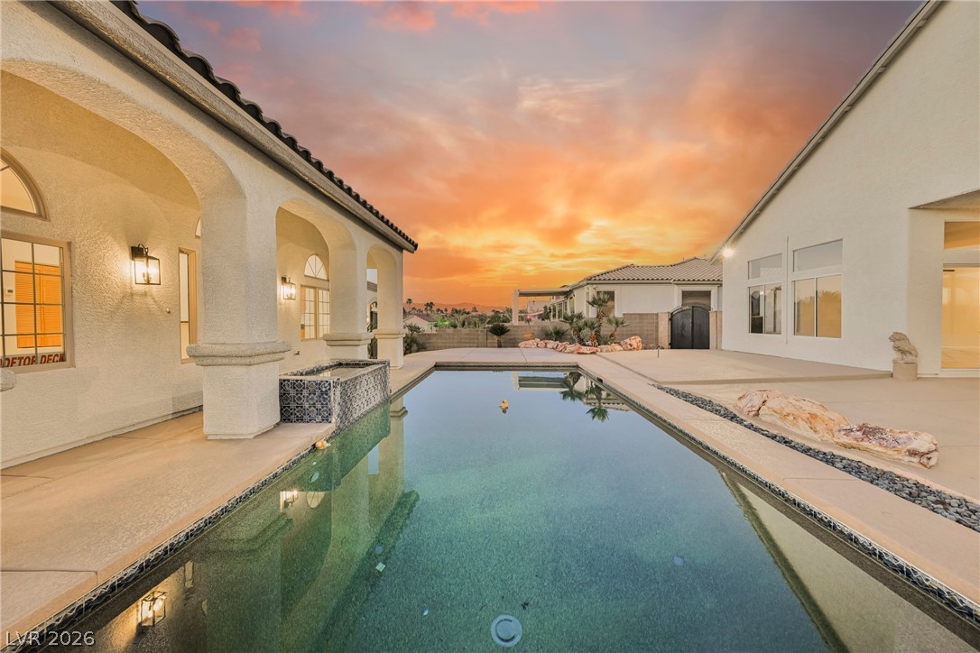 1259 N Hollywood Boulevard