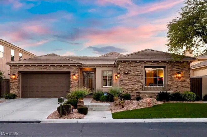 2913 Soft Horizon Way