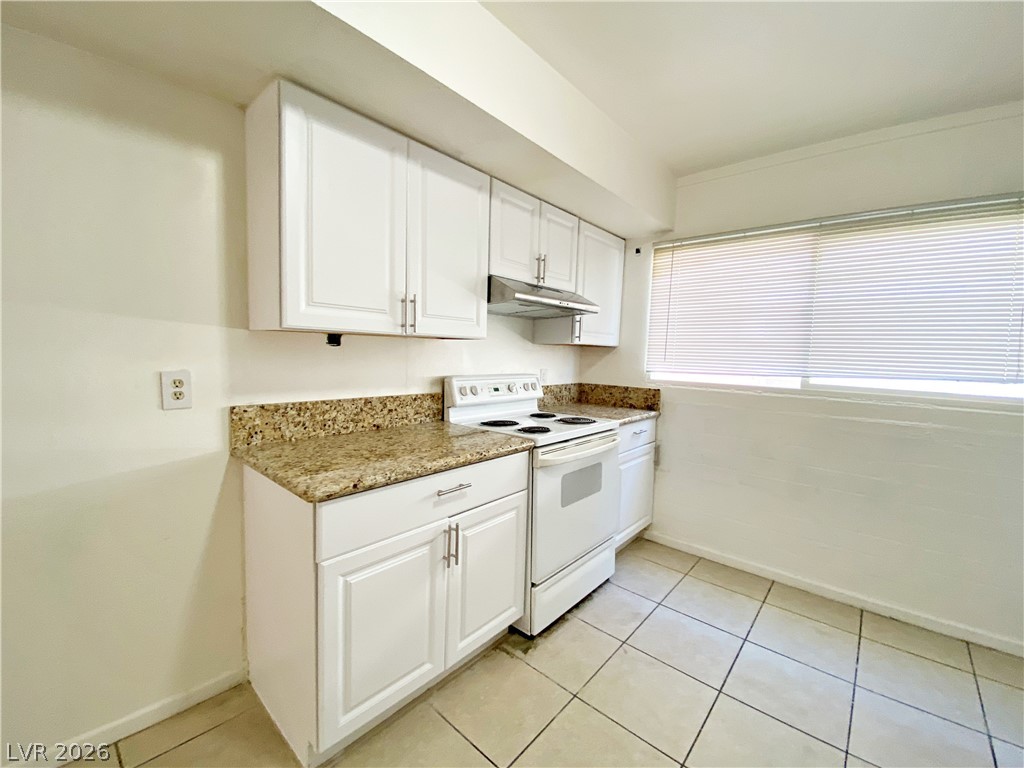 1904 Rexford Drive 2