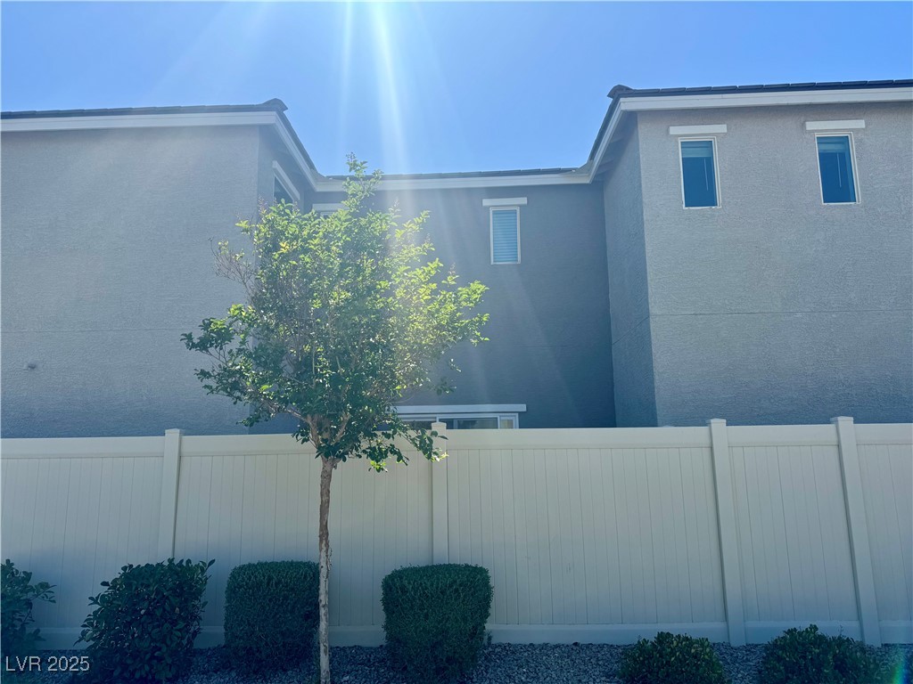 2872 Atomic Tangerine Way #2, Las Vegas, Nevada image 2