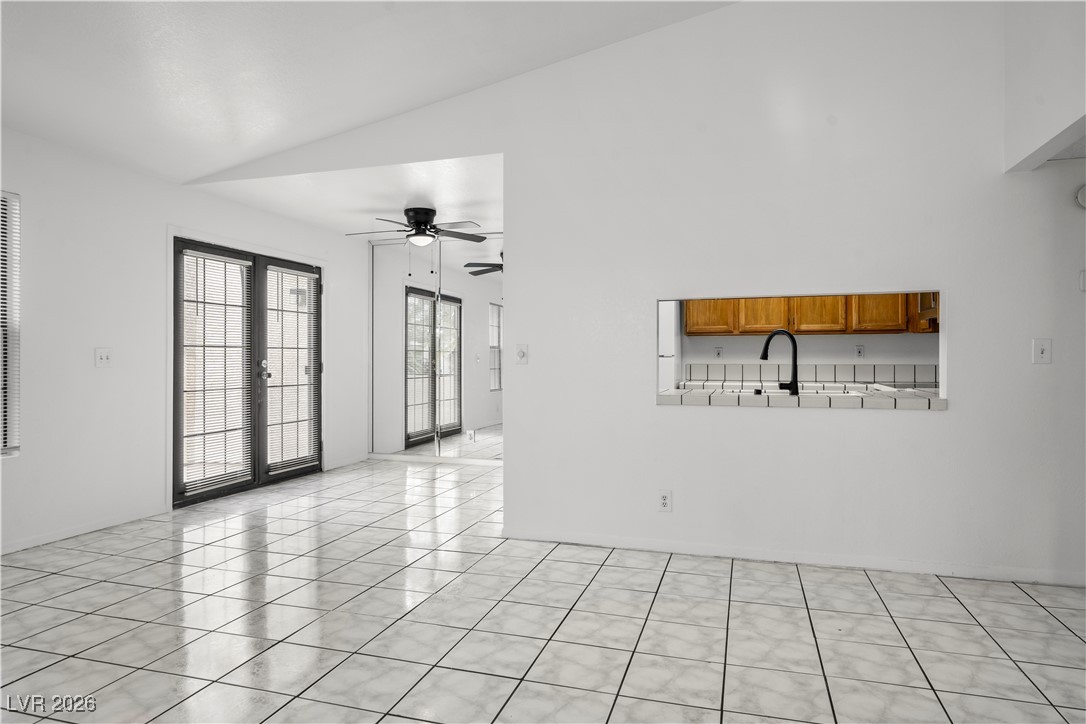 5064 Jeffreys Street 201