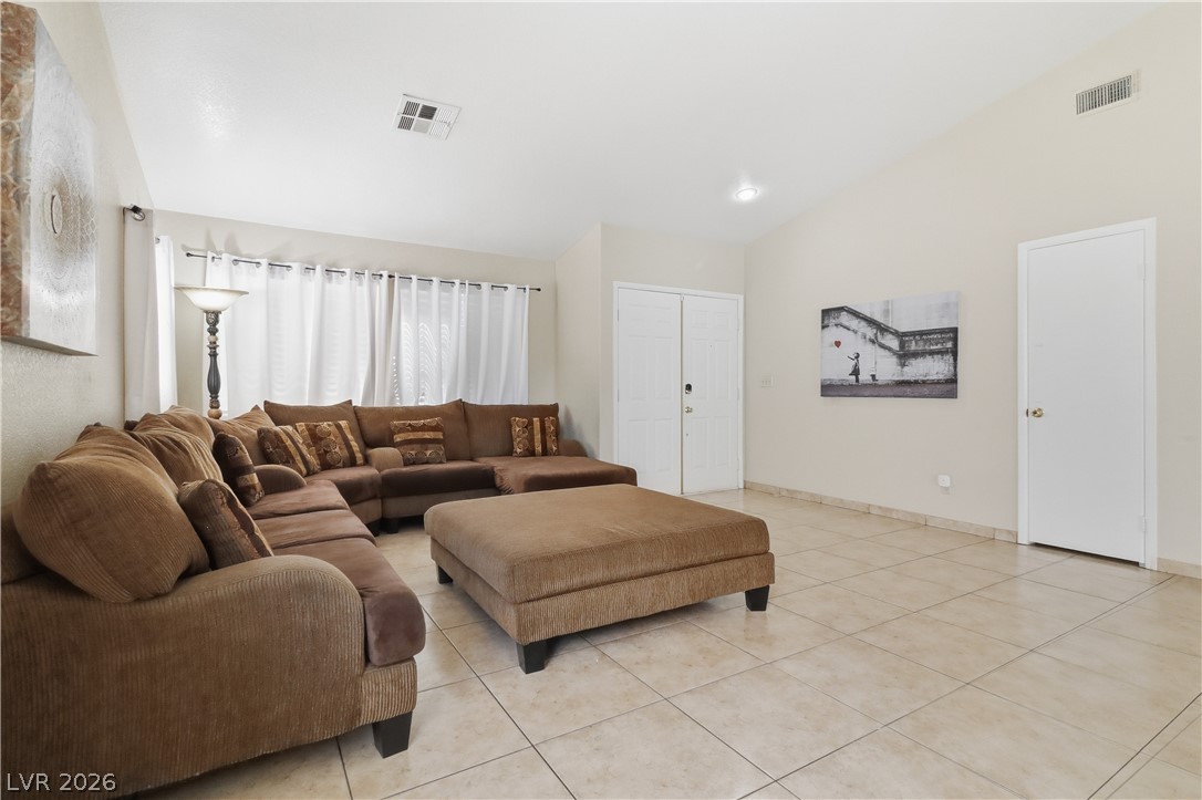 2714 Pastel Avenue
