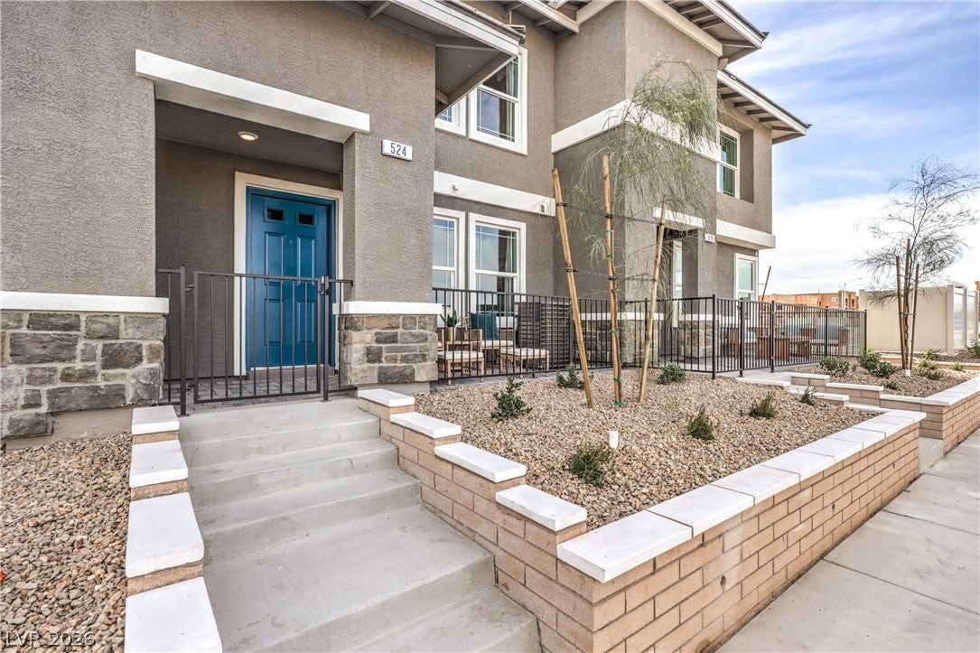 906 Pink Sugarbird Street