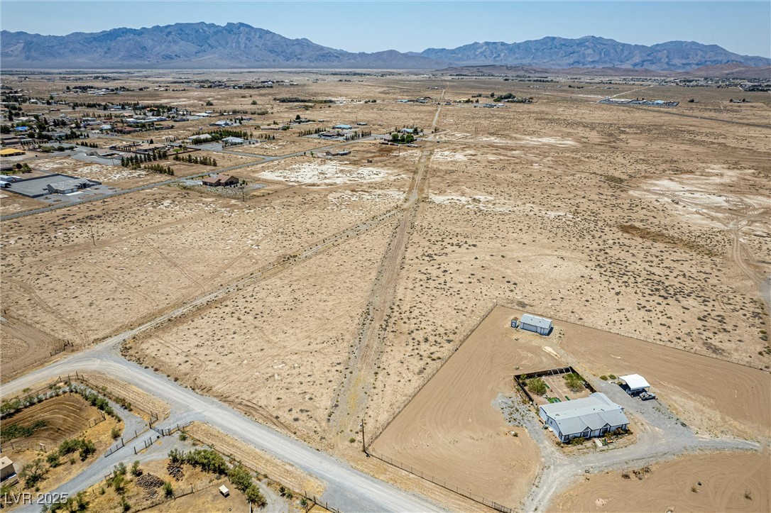 1690 W Gray Fox Way, Pahrump, Nevada image 2