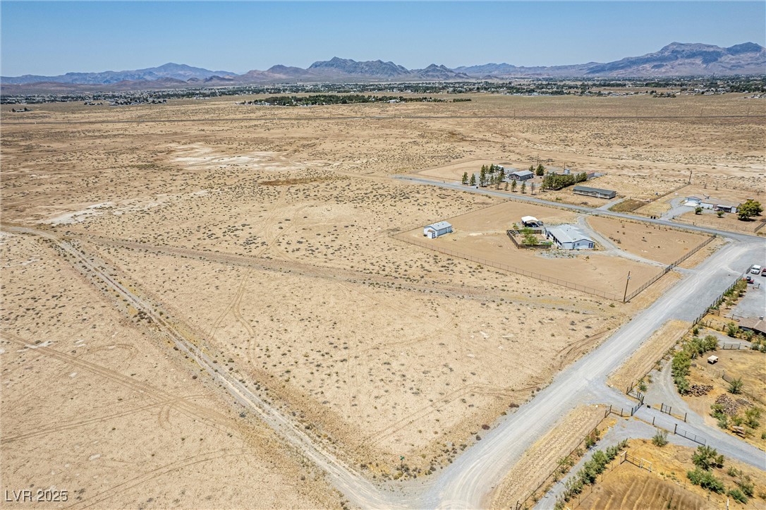 1690 W Gray Fox Way, Pahrump, Nevada image 3