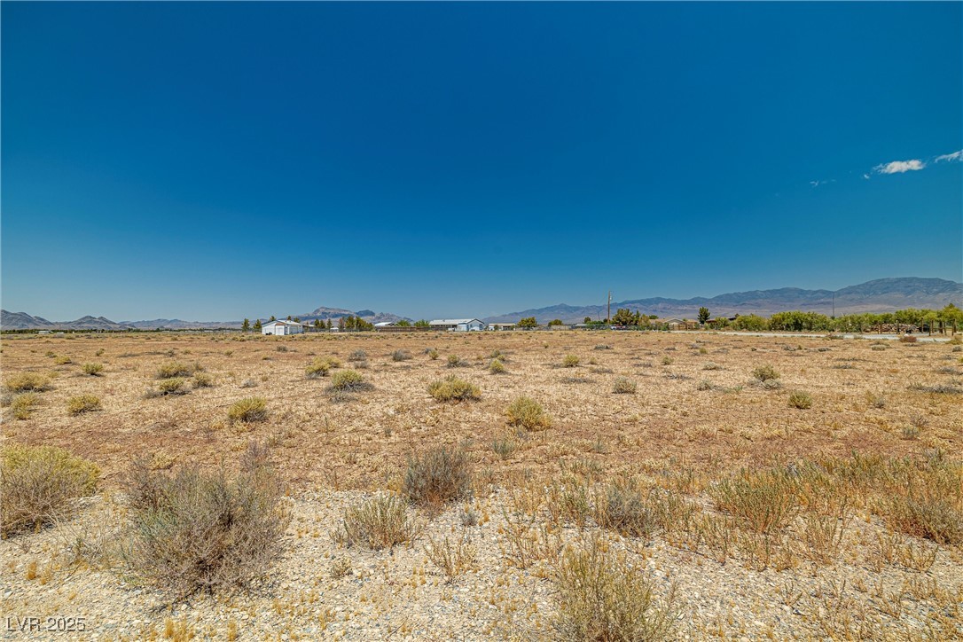 1690 W Gray Fox Way, Pahrump, Nevada image 7