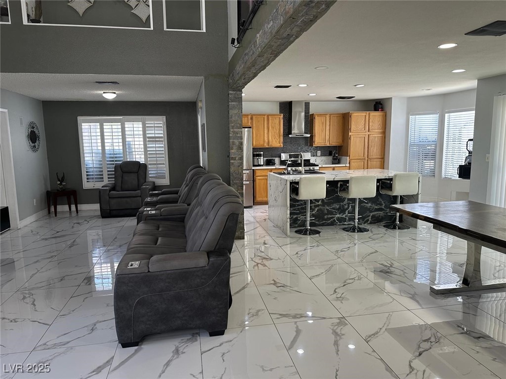 6208 Mandarin Drive