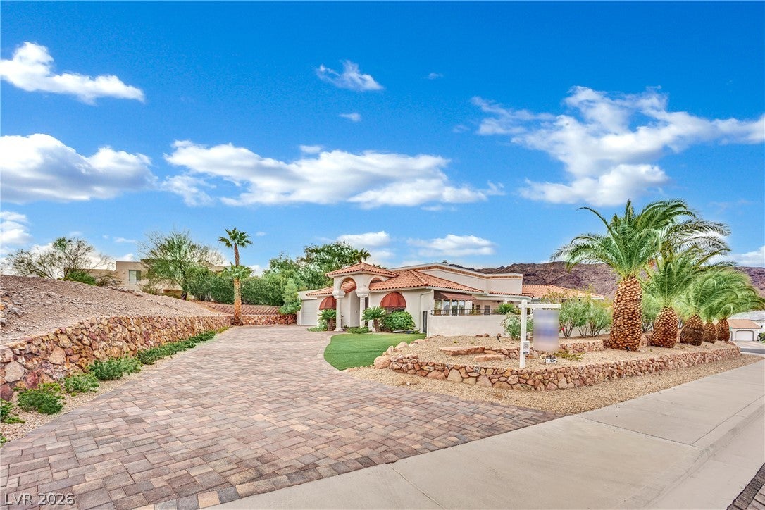 102 Red Rock Road