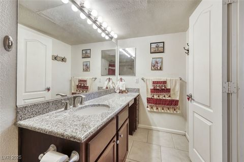 Tiny photo for 2807 Geary Place #2501, Las Vegas, NV 89109 (MLS # 2742221)