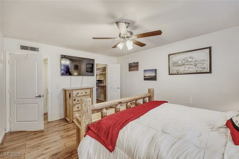 Tiny photo for 2807 Geary Place #2501, Las Vegas, NV 89109 (MLS # 2742221)