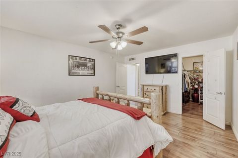 Tiny photo for 2807 Geary Place #2501, Las Vegas, NV 89109 (MLS # 2742221)