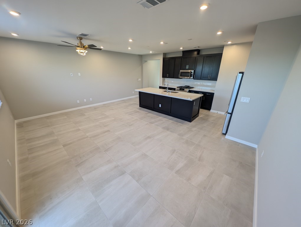 11922 Angle Cliff Avenue