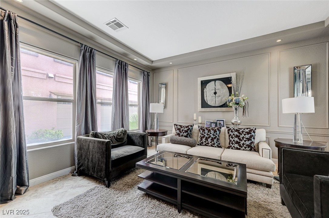 2824 Sisteron Court