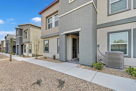Townhouse For Sale - 4972 Apple Mesa Avenue<br/> Las Vegas, NV 89139