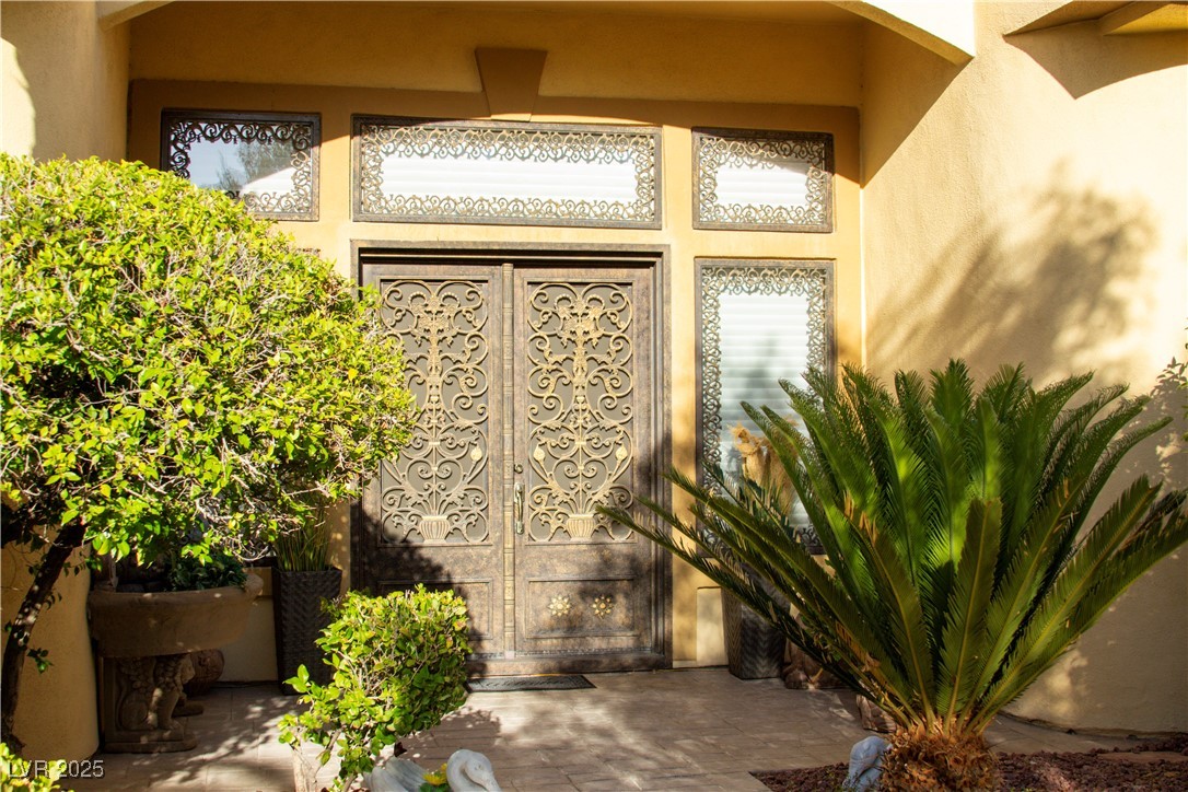 4554 Blue Mesa Way