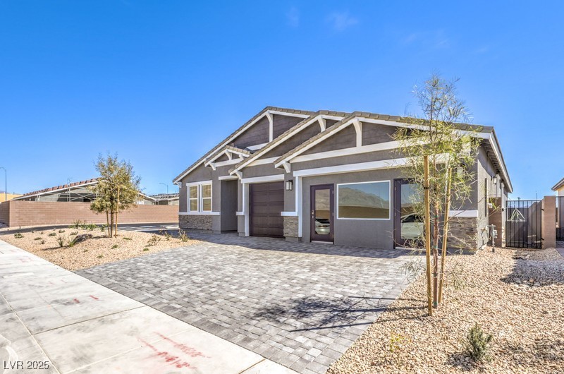 1405 William Lake Place 56