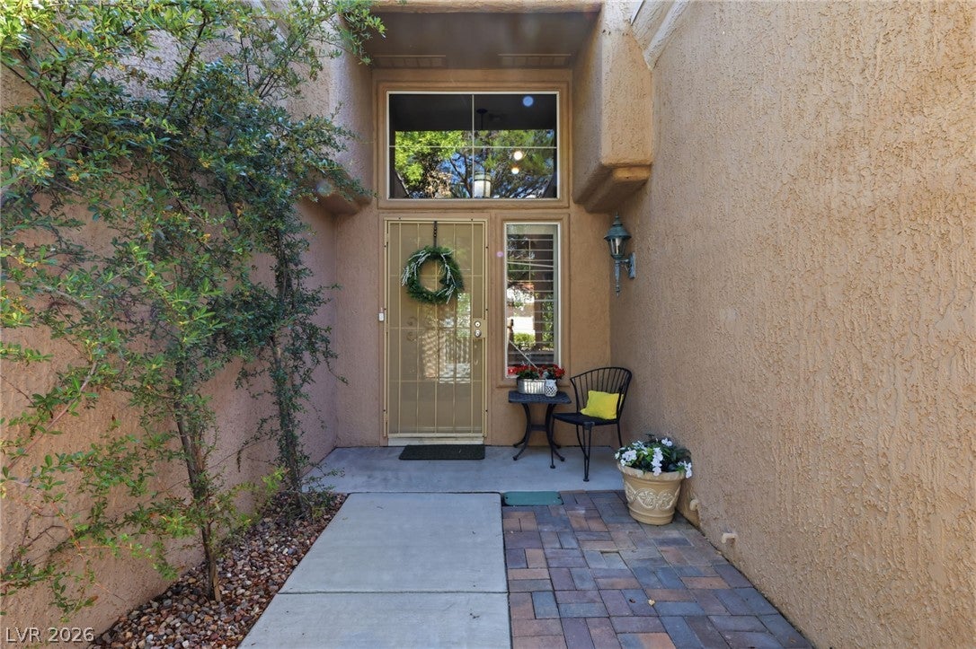 2548 Highvale Drive