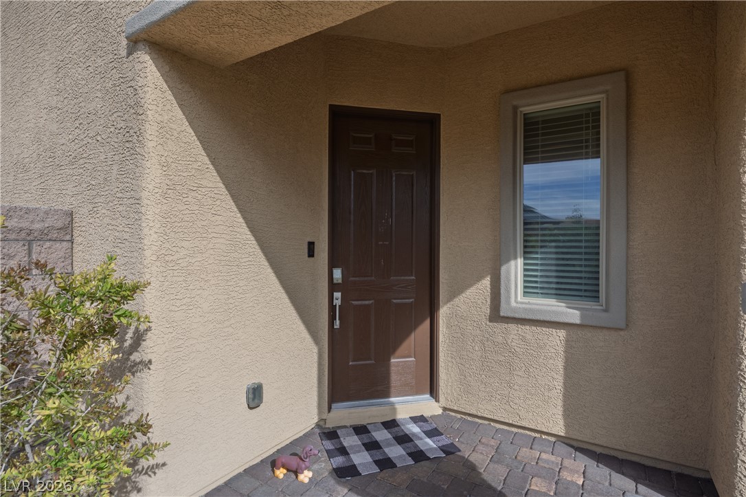 9918 Mountain Foothills Avenue