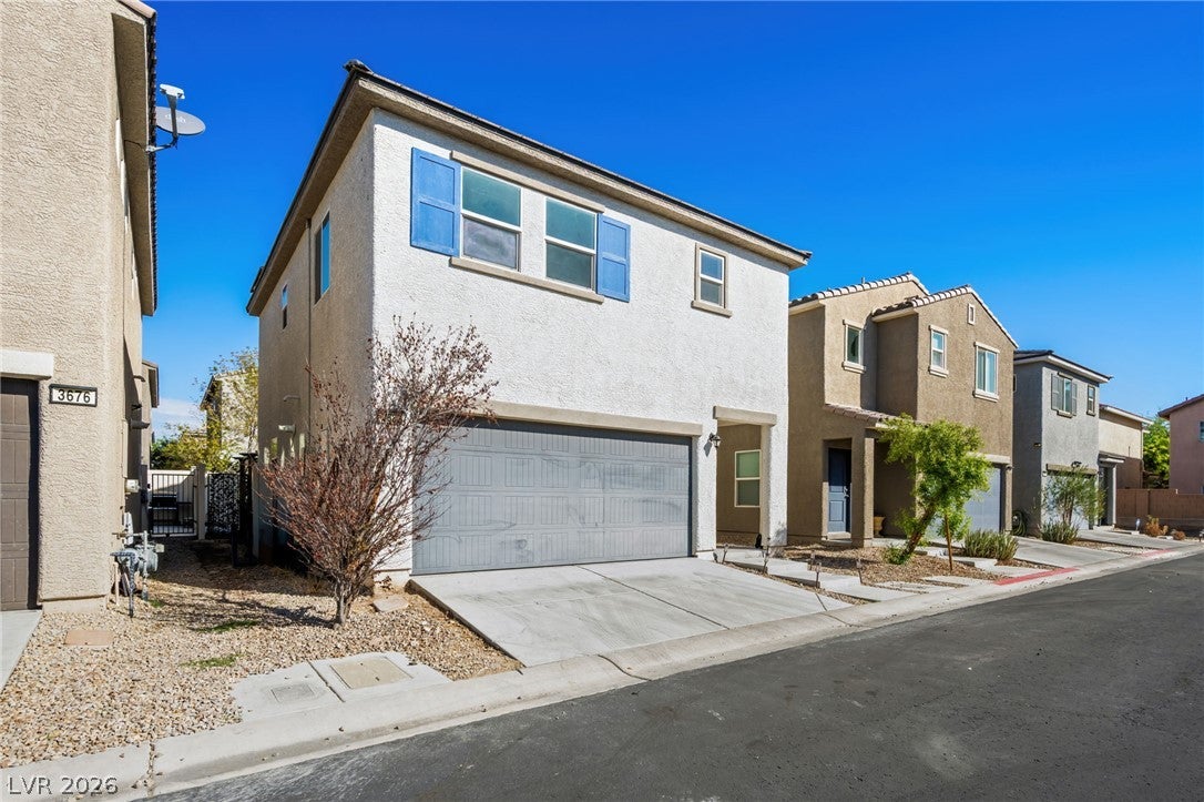 3682 Via Mariposa Avenue