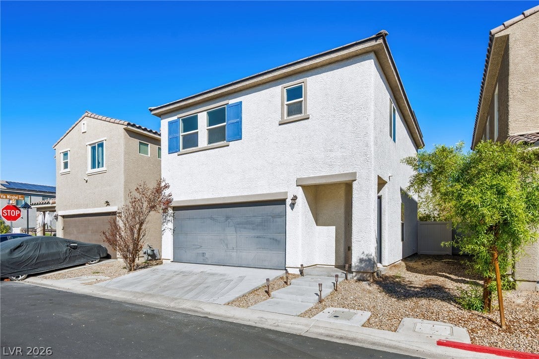 3682 Via Mariposa Avenue