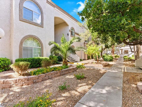 Condo For Sale - 3125 N Buffalo Drive #2092<br/> Clark County, Las Vegas, NV 89128