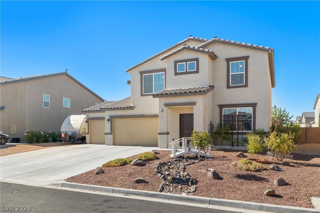 Photo of 3821 E Summit Avenue, Pahrump, NV 89061 (MLS # 2776353)