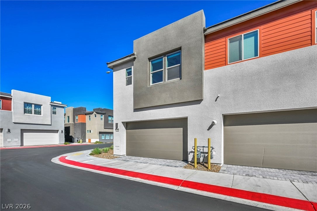9826 Canyon Sage Street
