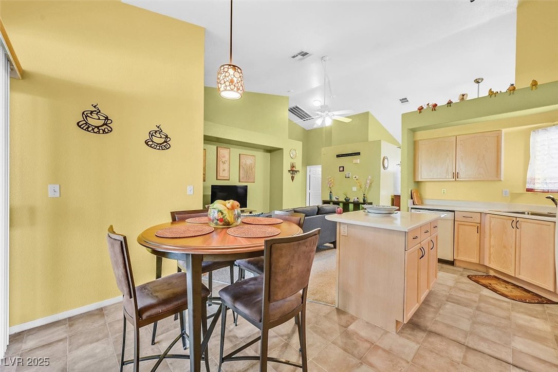 North Las Vegas, Nevada 89032, United States, 3 Bedrooms Bedrooms, ,2 BathroomsBathrooms,Residential,Active,183270