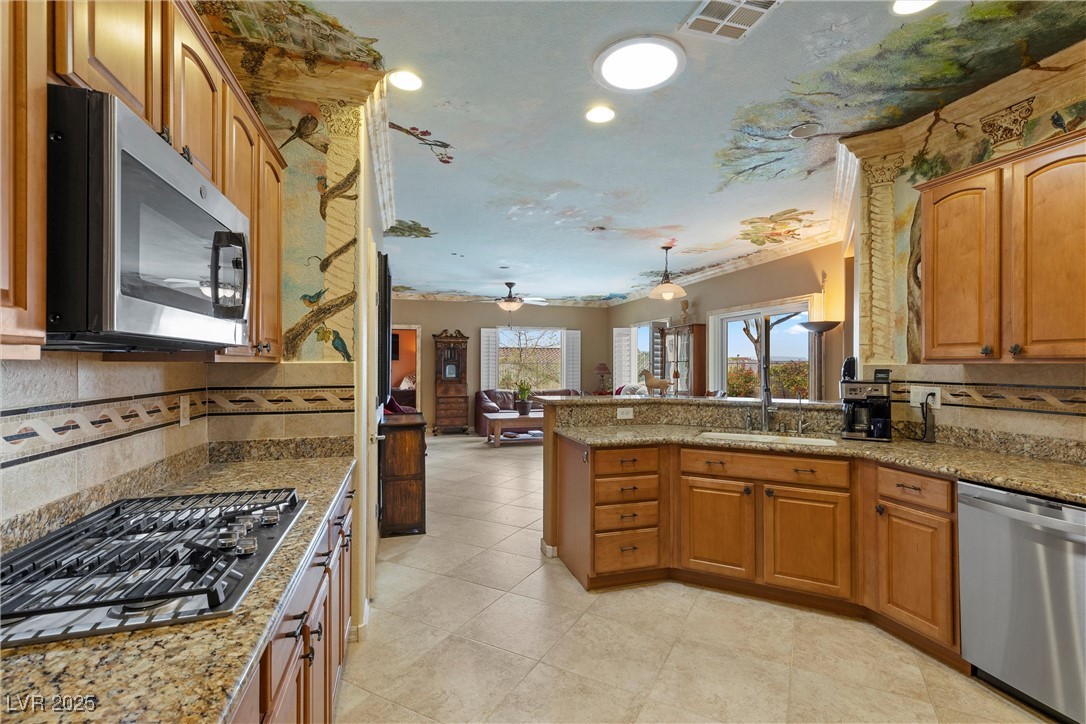 2151 Bannerwood Street, Henderson, Nevada image 10