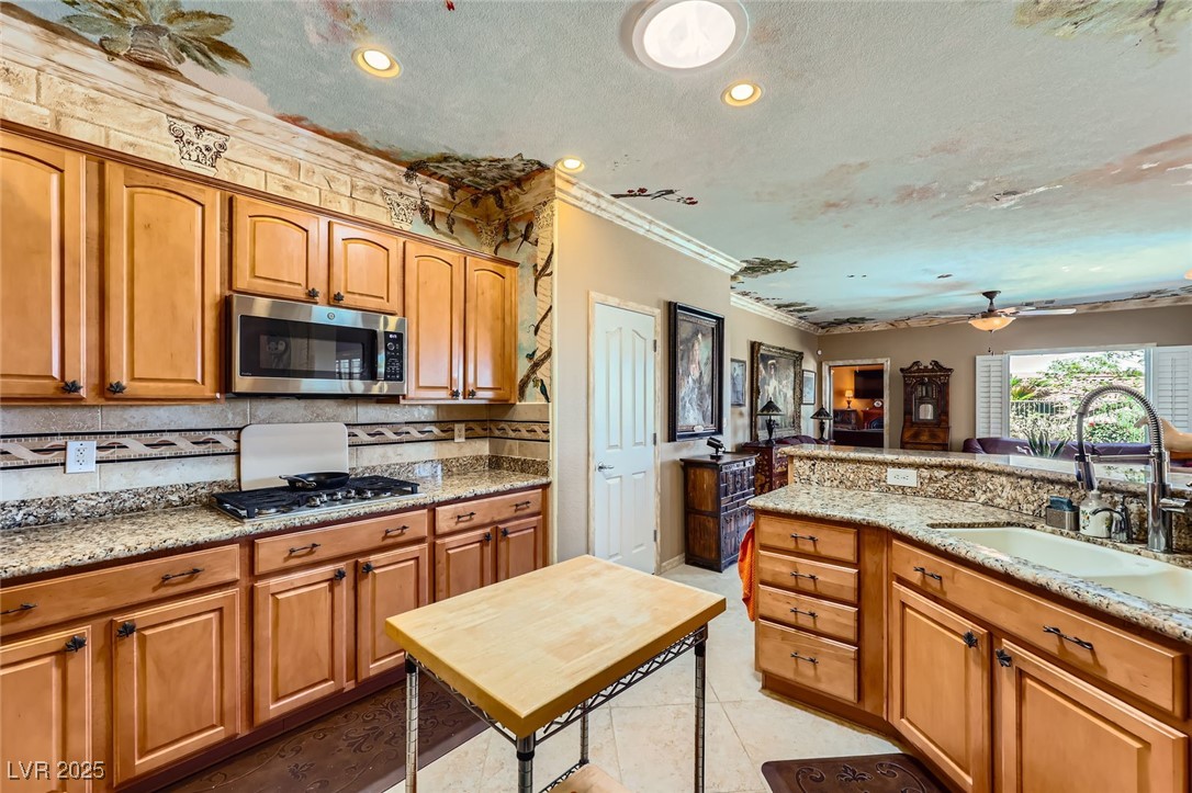 2151 Bannerwood Street, Henderson, Nevada image 13
