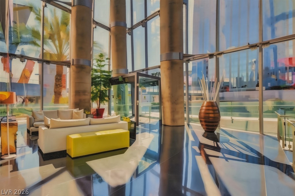 3722 Las Vegas Boulevard 3408