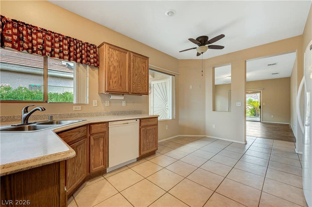 Photo of 1789 Eagle Village Avenue, Henderson, NV 89012 (MLS # 2808557)