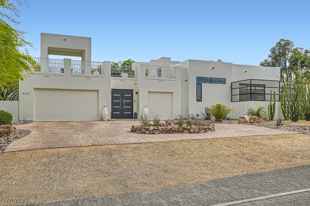 8525 W Verde Way