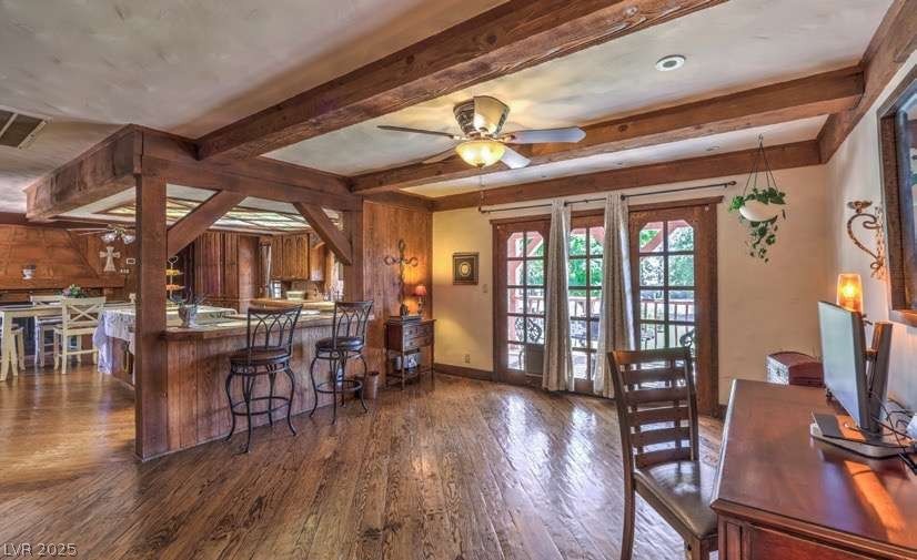 8213 Rancho Destino Road