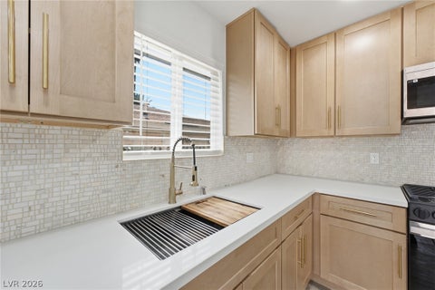 Tiny photo for 7100 Raincloud Drive, Las Vegas, NV 89145 (MLS # 2802510)