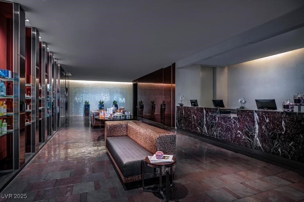 4381 W Flamingo Road 3416