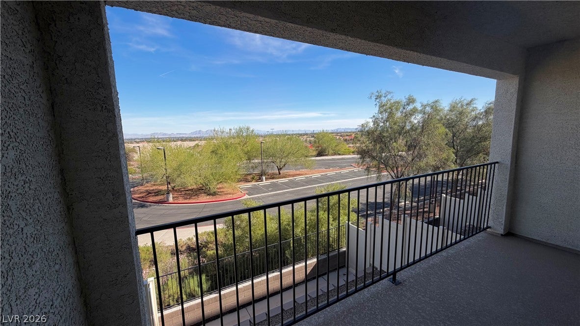 3748 Enchanted Sky Street