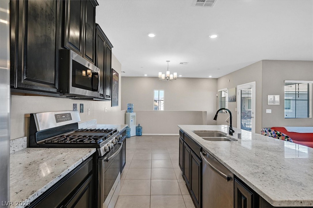 2715 Amazing Meadows Avenue 2181