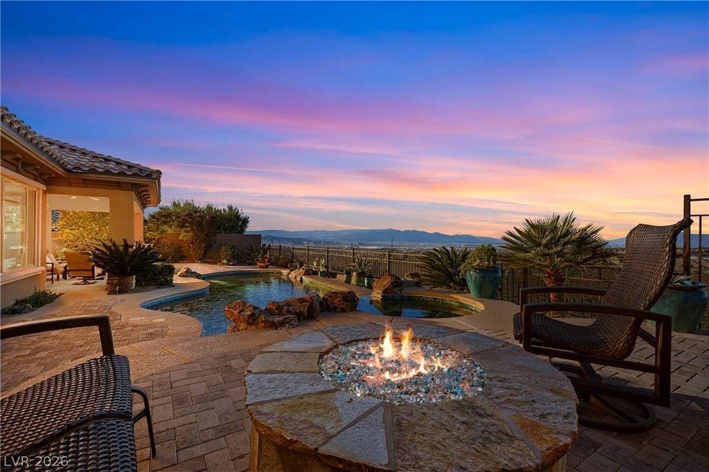 Photo of 2865 Josephine Drive, Henderson, NV 89044 (MLS # 2757183)