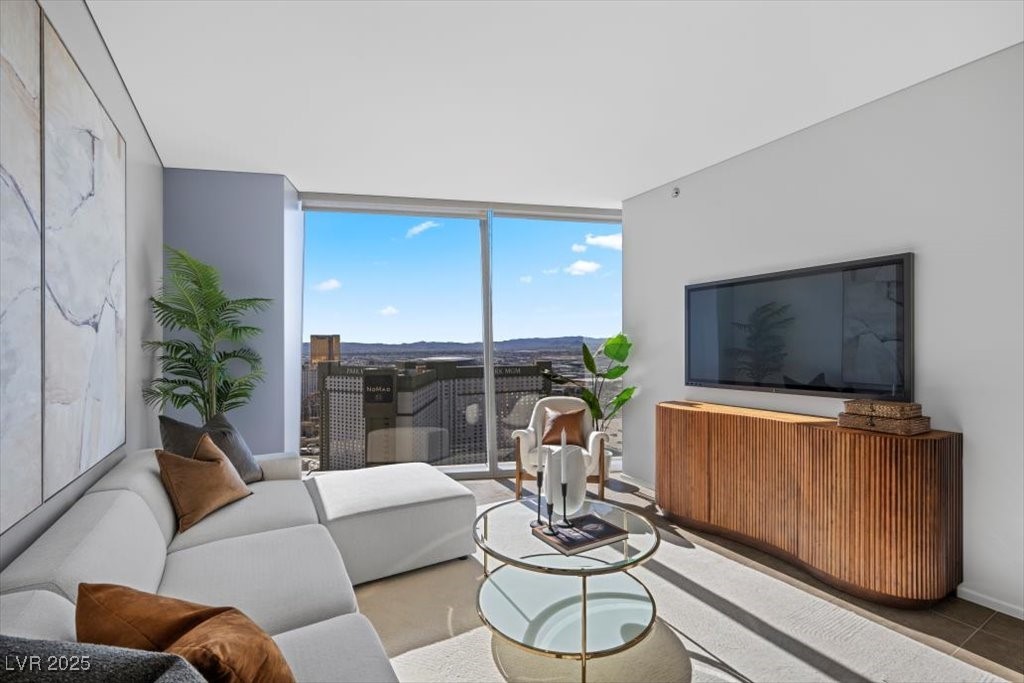 3726 S Las Vegas Boulevard 3305