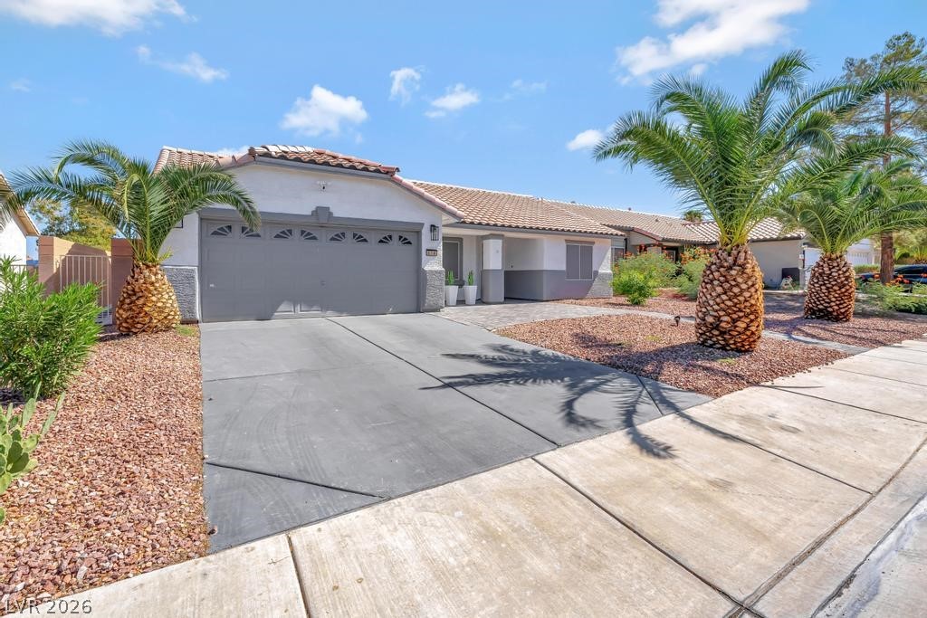 316 Desert Knolls Street