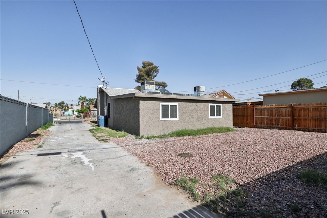 1844 Yale Street, North Las Vegas, Nevada image 9